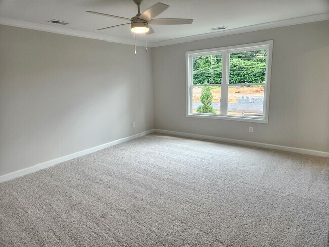 Building Photo - 125 Priestwood Ln