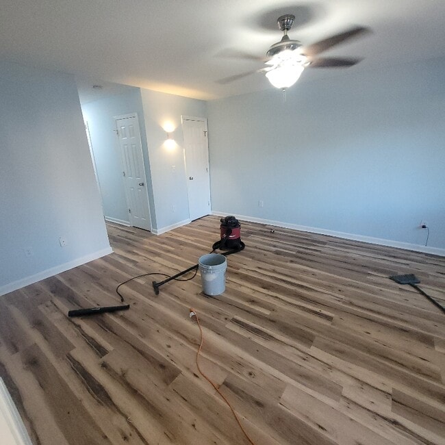 Building Photo - 1421 Turkey Ridge Rd