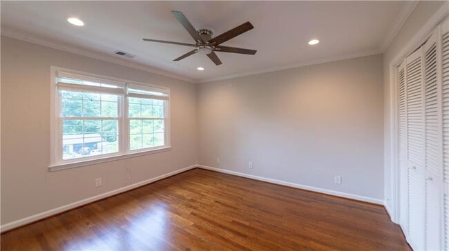 Building Photo - 3935 Briaridge Cir