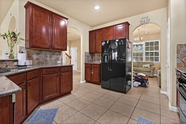 Building Photo - 9981 Stone Creek Ln
