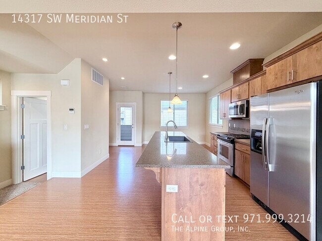 Building Photo - 14317 SW Meridian St