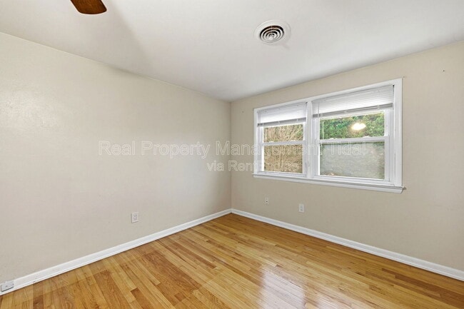 Building Photo - 41 Wendfield Cir