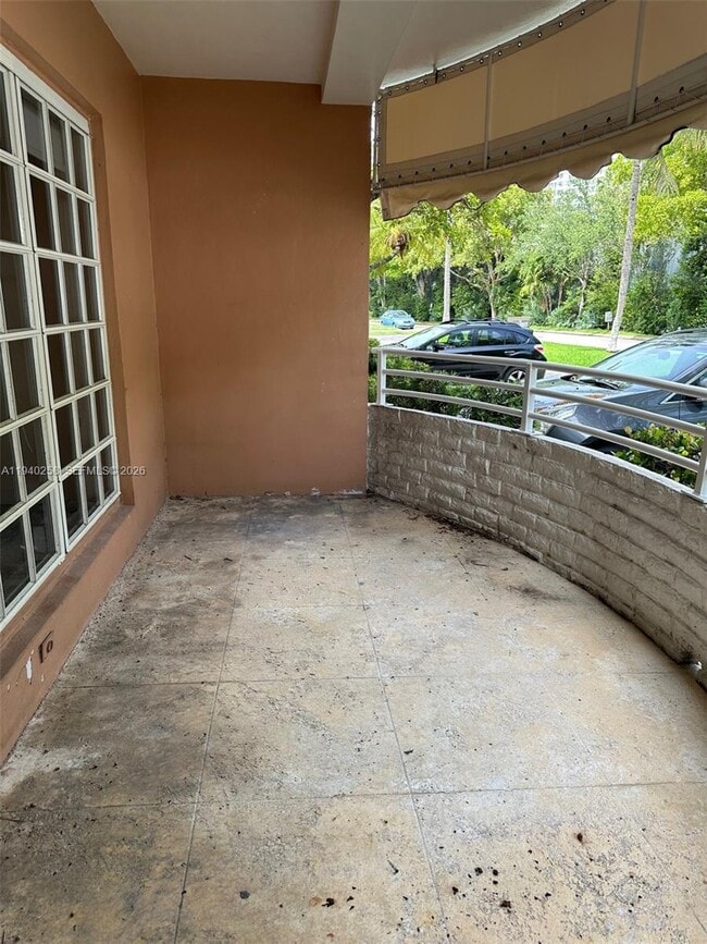 Building Photo - 60 Park Dr