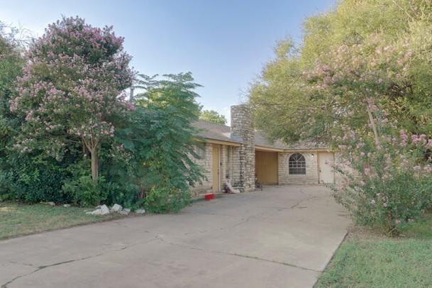Building Photo - 1206 Westcott Dr