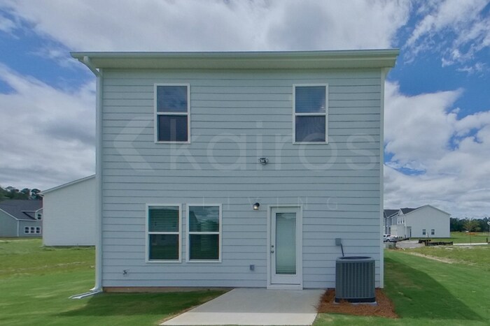 Building Photo - 496 Narrow Brg Ct