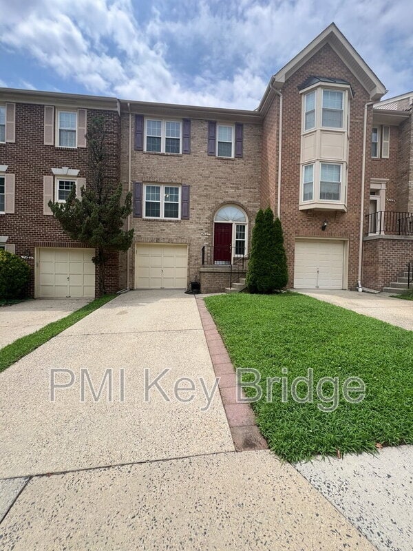 Primary Photo - 7427 Salford Ct