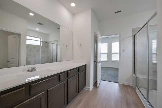 Building Photo - 4918 Eldorado Rose Pl