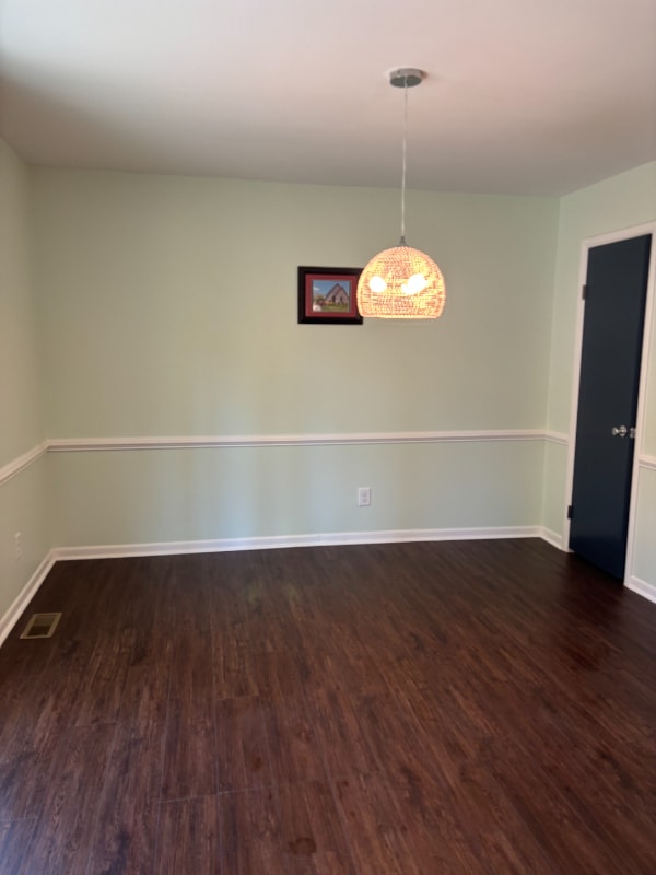 Building Photo - 1205 Crabtree Blvd