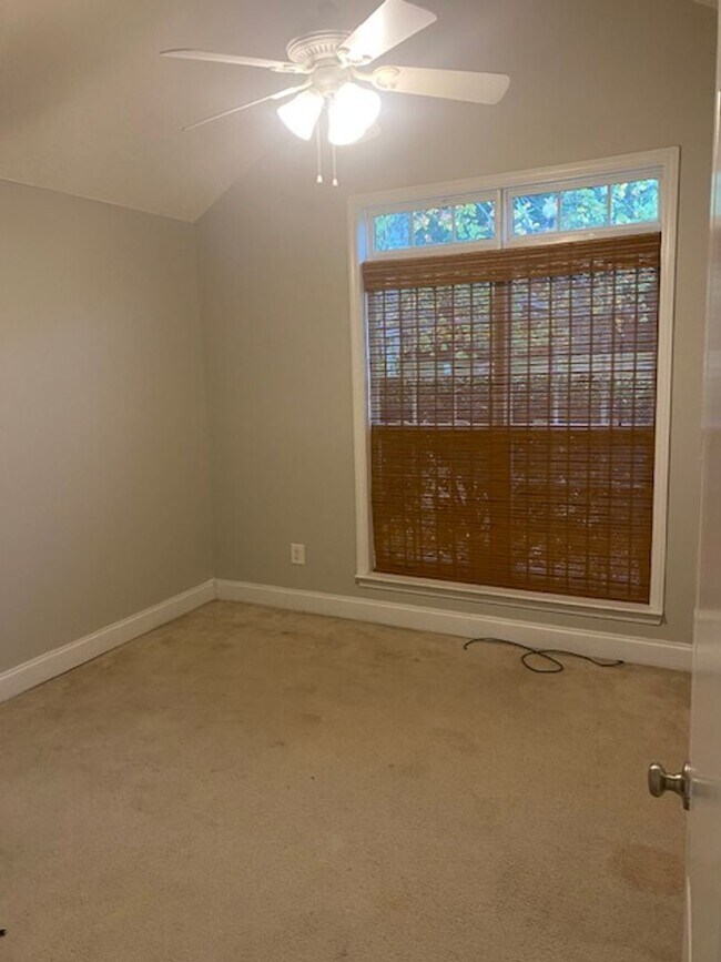 Building Photo - A Great Value and Location in North Columbus