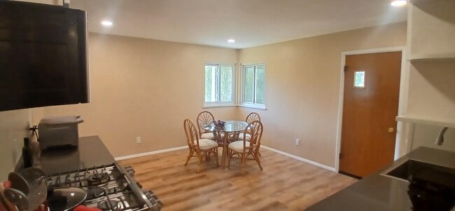 Building Photo - 111 Glade Park Rd