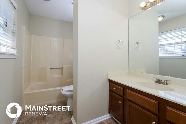 Building Photo - 8700 Avondale Ct