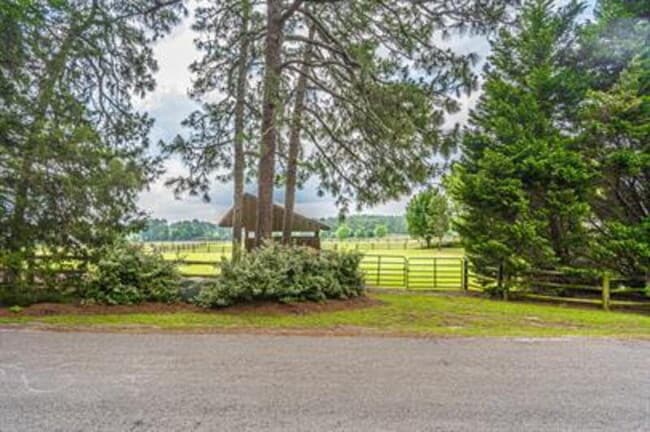 Building Photo - 500 Sheldon Rd