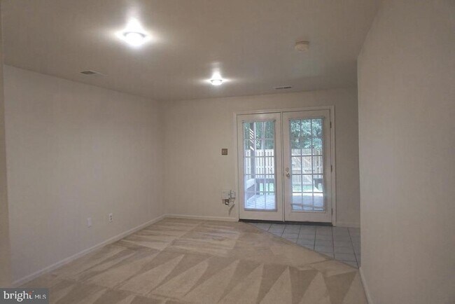 Building Photo - 3961 Conquest Ct