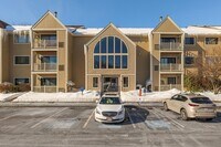 Building Photo - 109 Hunters Run Pl