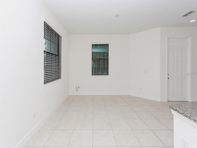 Building Photo - 10070 Eagle Creek Center Blvd