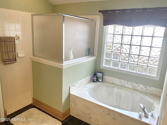 Building Photo - 8699 Canopy Oaks Dr