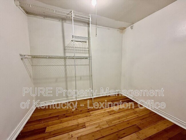 Building Photo - 1559 Jacana Dr