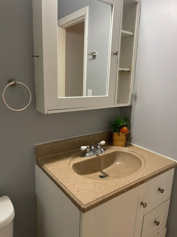 Building Photo - 2315 Coolidge Rd