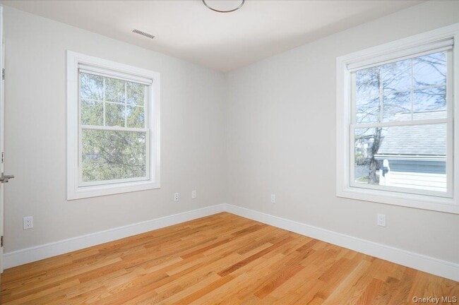 Building Photo - 91 Rockwell St