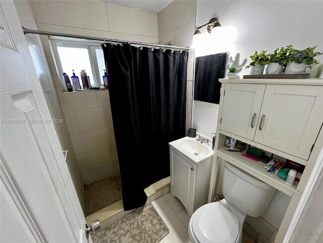 Building Photo - 1715 NW 180th Terrace