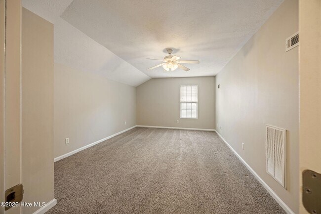 Building Photo - 435 Northrop Pl