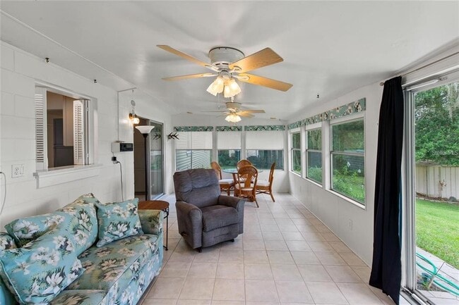 Building Photo - 40319 Orange Cir