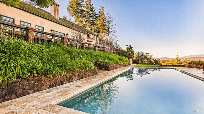 Building Photo - 3225 W Dry Creek Rd