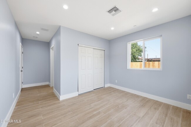 Building Photo - 13100 Filmore St