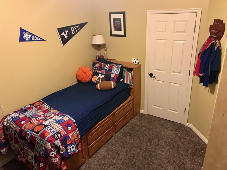 Downstairs Bedroom 2 - 3610 W Plymouth Rock Cv