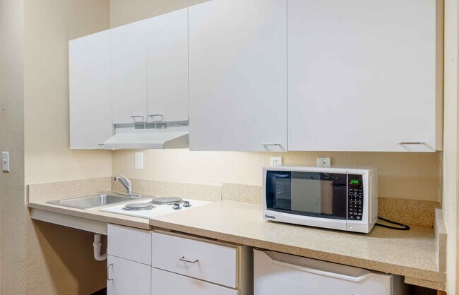 Building Photo - Furnished Studio-Piscataway - Rutgers University