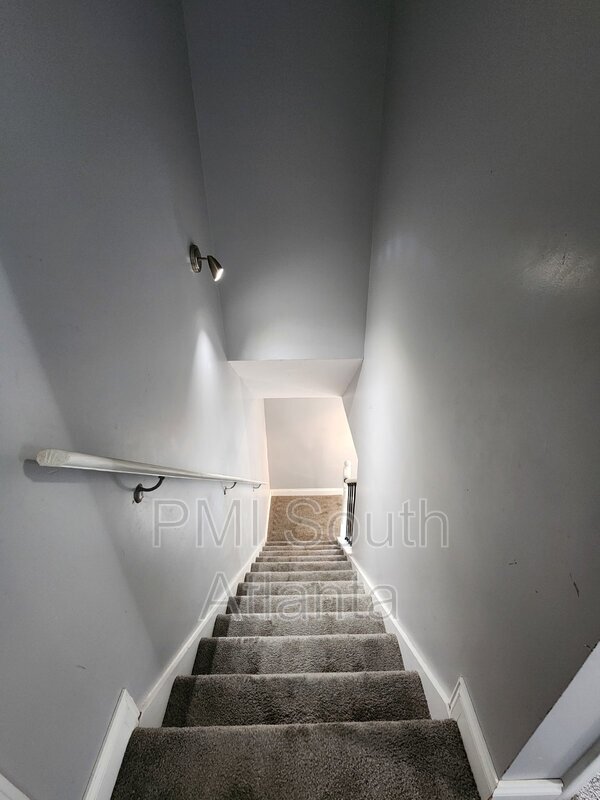 Building Photo - 2085 Winding Crossing Trail