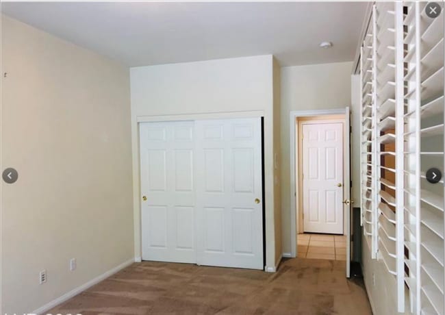 Building Photo - 6610 Gilded Lantern Ave
