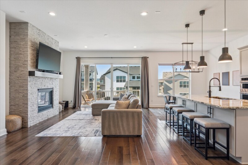 Building Photo - 264 Kitselman Dr