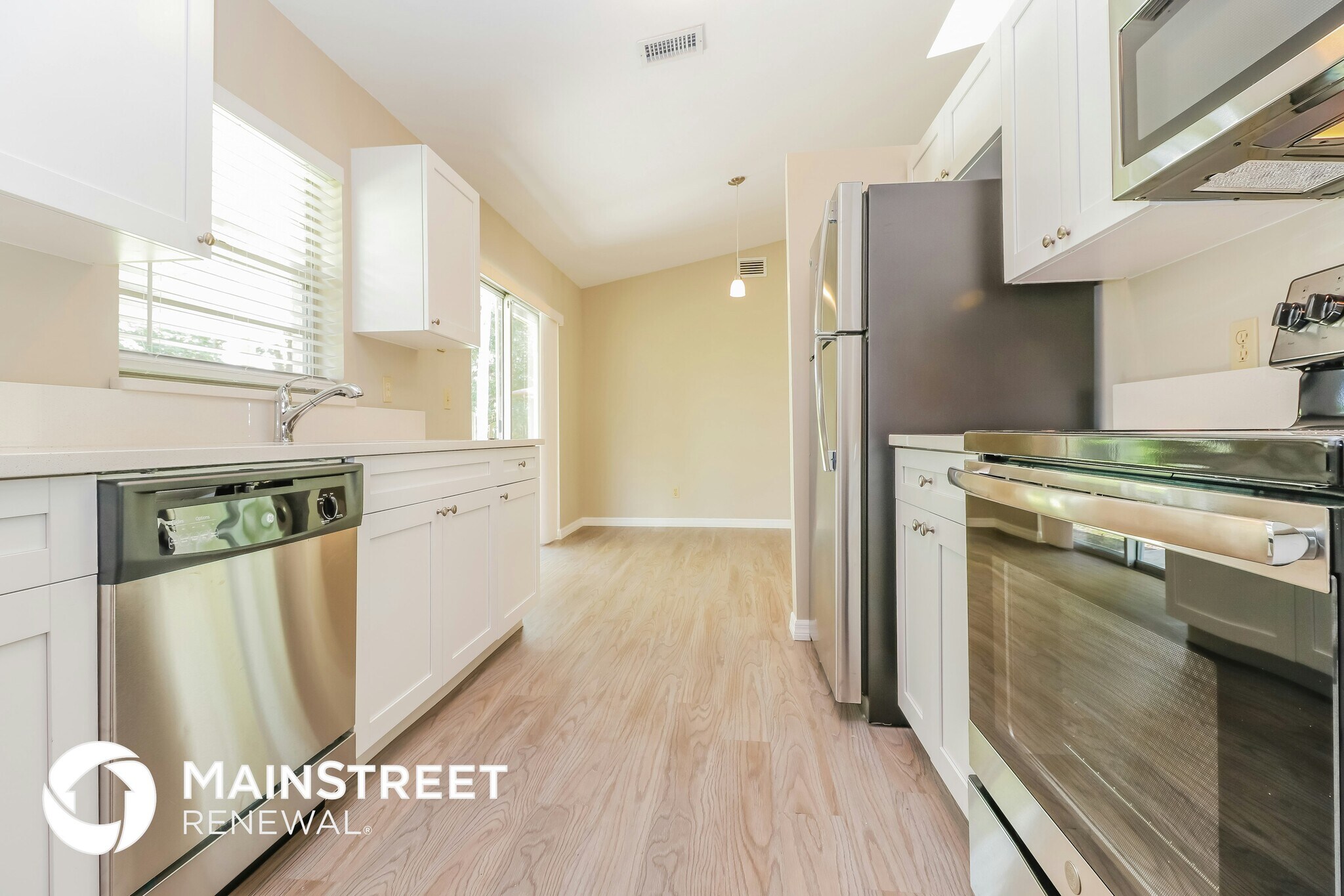 Building Photo - 14056 Marquette Blvd