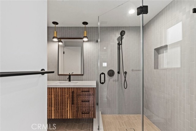 Building Photo - 7512 Rindge Ave