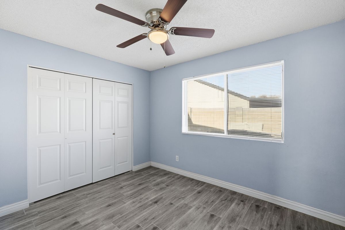 Building Photo - 17853 N 43rd Dr