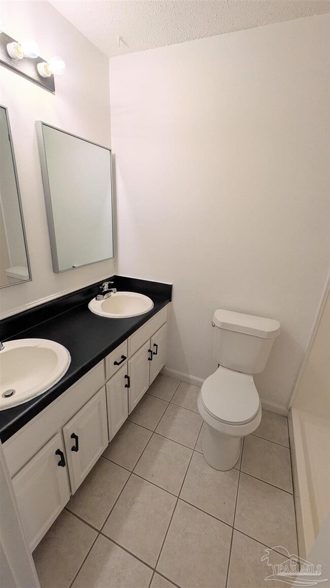 Building Photo - 5317 E Avenida De Golf