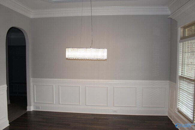 Building Photo - 104 Talia Dr
