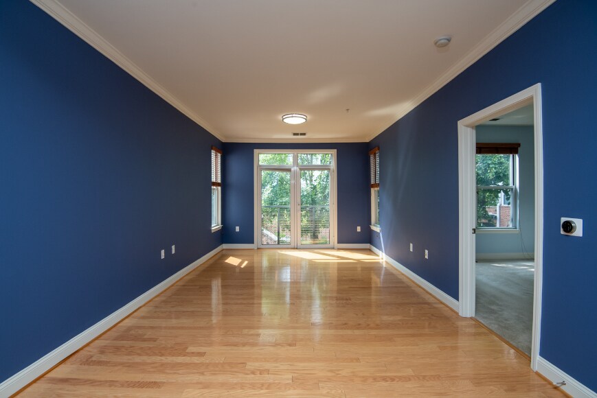 Building Photo - 1391 Pennsylvania Ave SE