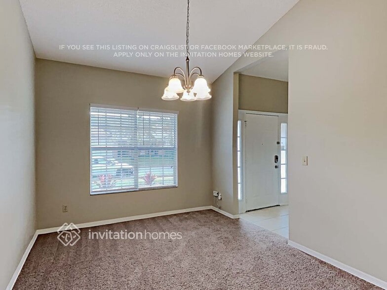 Building Photo - 817 Silversmith Cir