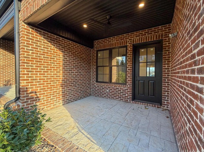 Building Photo - 4161 Cocos Wy