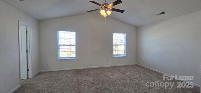 Building Photo - 10422 Bradstreet Commons Way