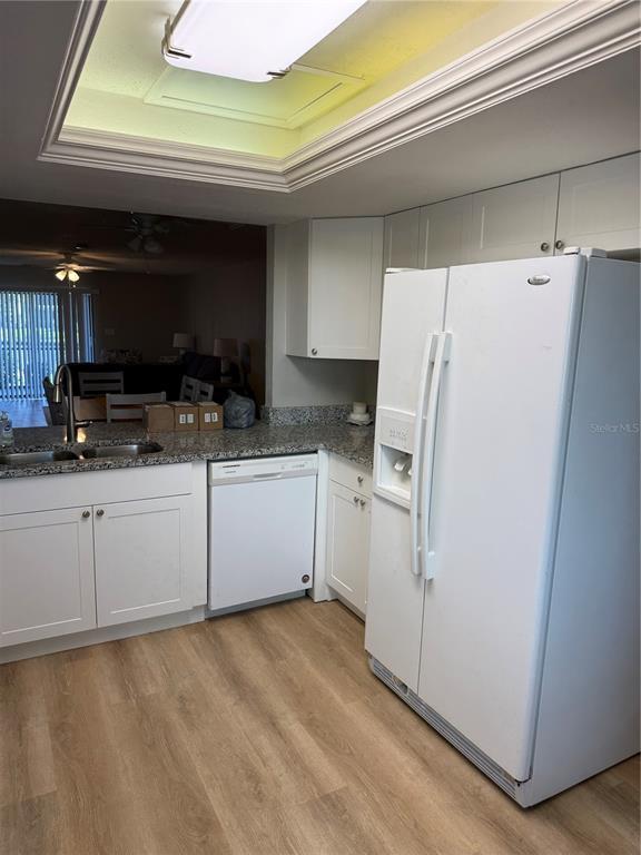 Building Photo - 4711 Santa Barbara Blvd S