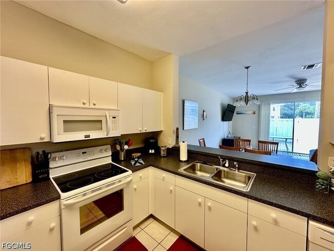 Building Photo - 3605 Cedar Oak Dr
