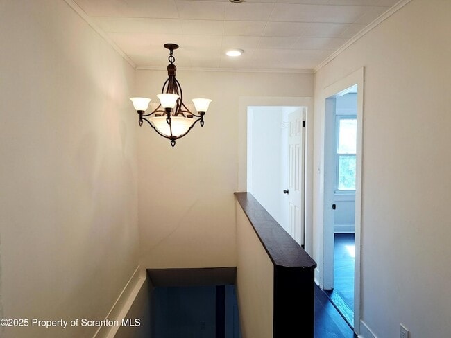 Building Photo - 625 Rosen Ct