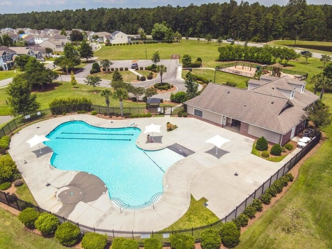 Building Photo - 160 Mayfield Dr