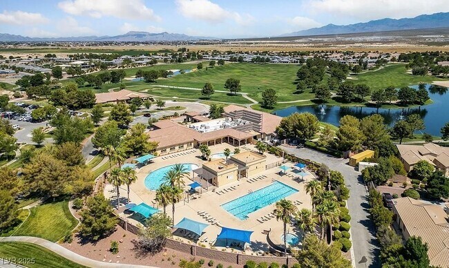 Building Photo - 5375 E La Campana Dr
