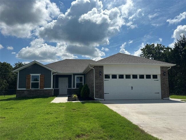 Building Photo - 17141 Lantana Loop