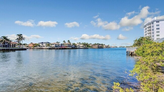 Building Photo - 3200 S Ocean Blvd