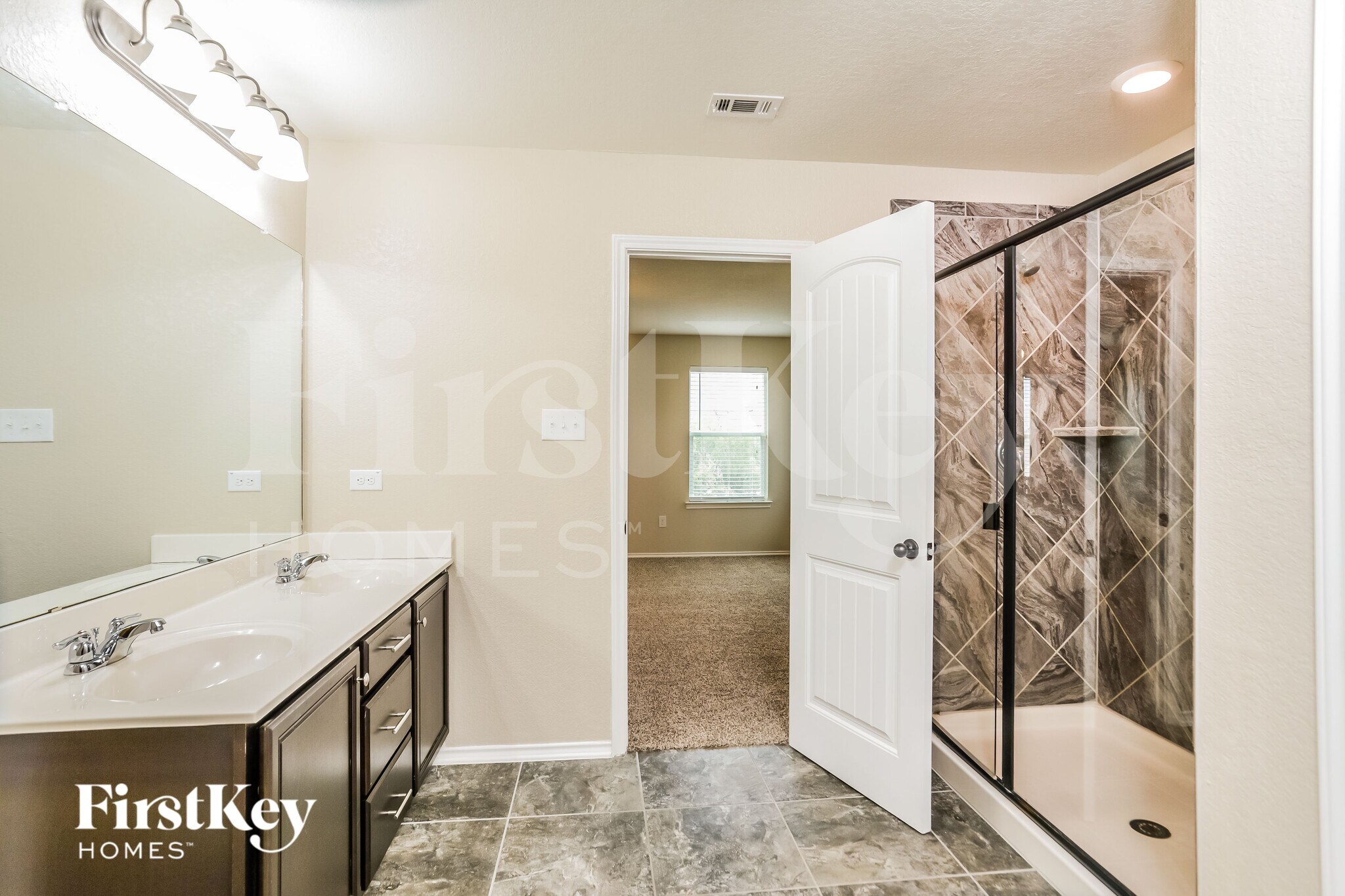 Building Photo - 15302 Cascade Point